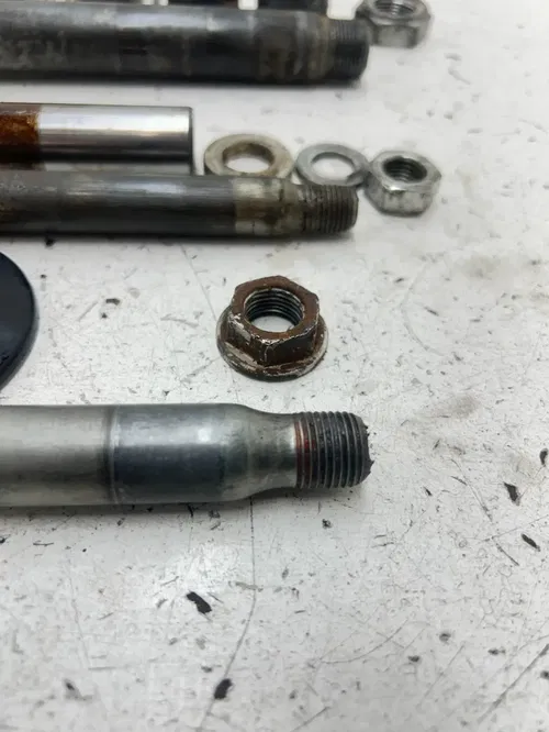 06 2006 Honda Crf250r CRF 250 R OEM GOOD! Axles Swing Arm Front Rear Pivot Bolt