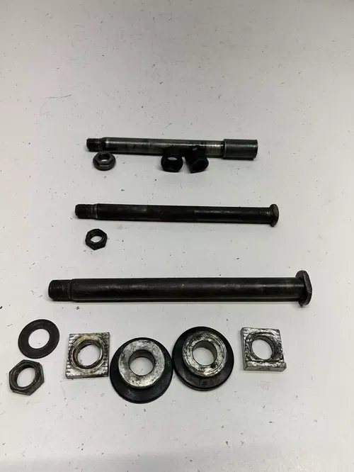 2003 03 YAMAHA YZ450F Yz 450 f Front Rear Back Axle Shaft Swing Arm Pivot Spacer