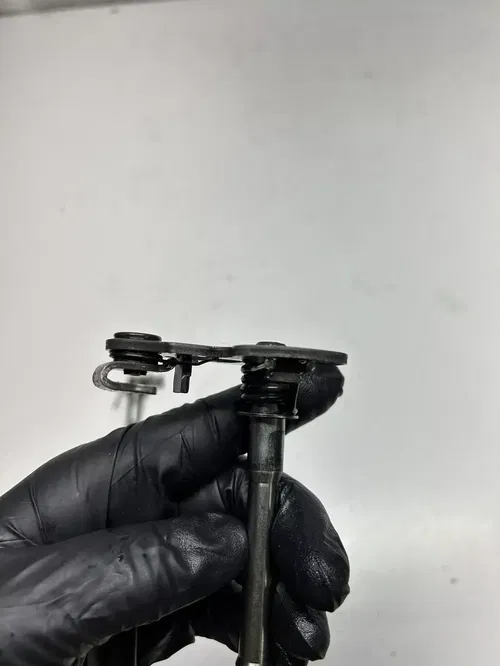 1985 85 Yamaha YZ80 yz 80 OEM NICE STRAIGHT! Shifter Shaft Clutch Arm Pivot
