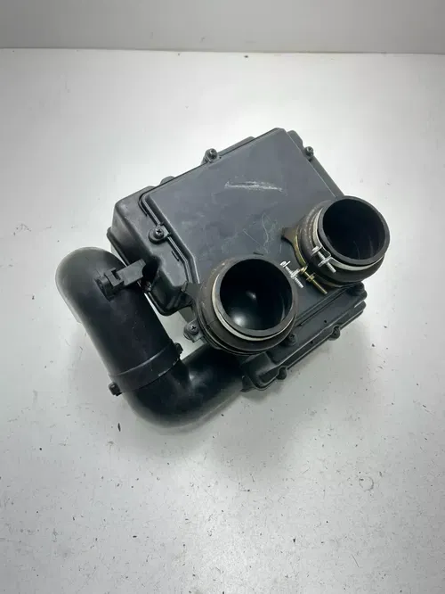 91 1991 Yamaha Venture 480 XL VT480R OEM Air Box Intake Breather