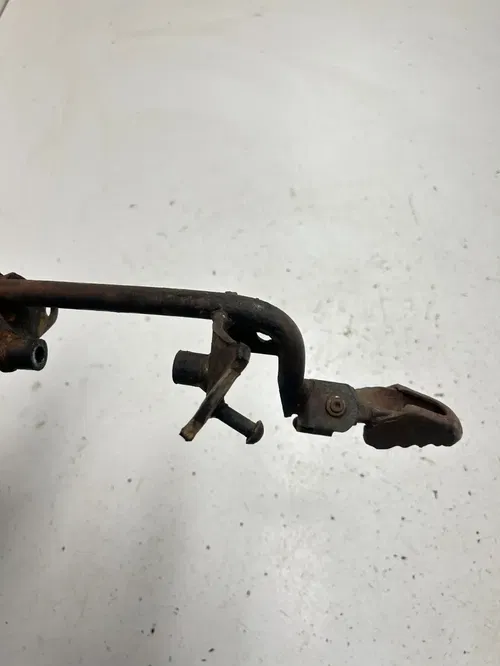 78 1978 Yamaha YZ80E Yz 80 E OEM Left Right Foot Peg Pegs Mount Bar Foot Rests