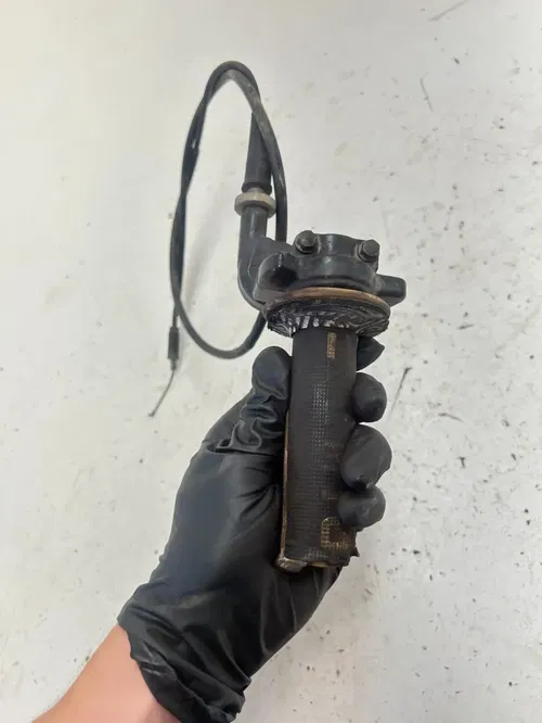 96 1996 Honda CR125R Cr 125 r Twist Throttle Perch Assembly Mount Cab READ DESCR