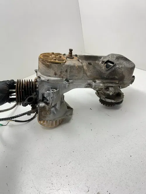 03 2003 Polaris Sportsman 90 2 Stroke 2x4 OEM Engine Motor Trans Crank Cyl Cam