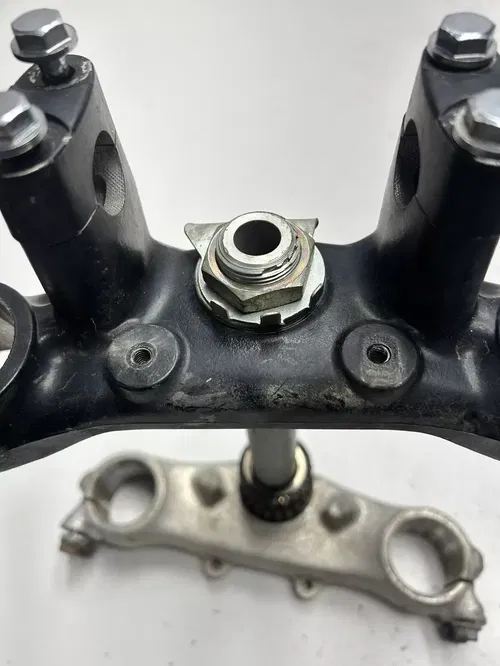 85 1985 Honda XR350R xr 350 r OEM LOT Triple Clamp Tree Upper Lower Clamps Post
