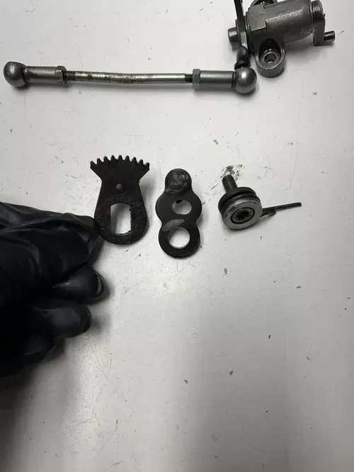 91 1991 KTM 300 SX MXC DXC OEM LOT Power Valve Powervalve Linkage Arm Gear Mount
