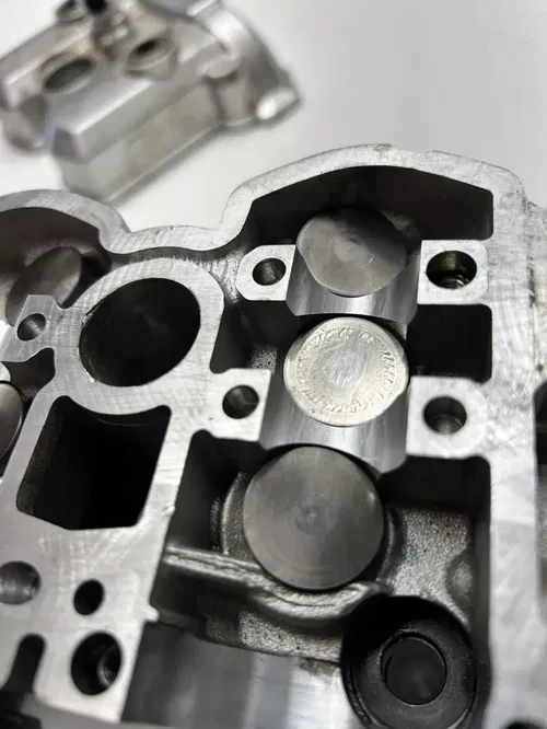08 2008 Yamaha WR450F Wr 450 f OEM NICE! Cylinder Head Cam Cover Cap Valve Cap