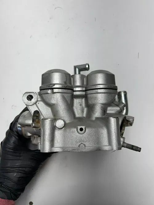 08 2008 Yamaha WR450F Wr 450 f OEM NICE! Cylinder Head Cam Cover Cap Valve Cap