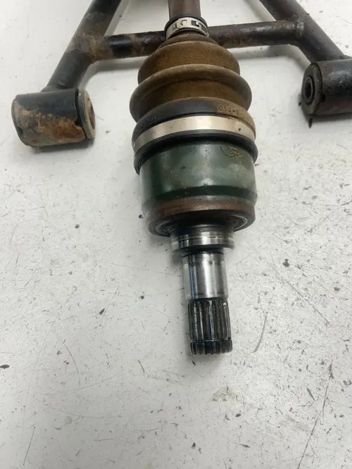 98 Yamaha Grizzly 600 Yfm600 4x4 OEM GOOD Control A Arms Hub CV Axles Spindle LR
