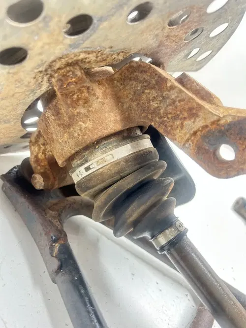 98 Yamaha Grizzly 600 Yfm600 4x4 OEM GOOD Control A Arms Hub CV Axles Spindle LR