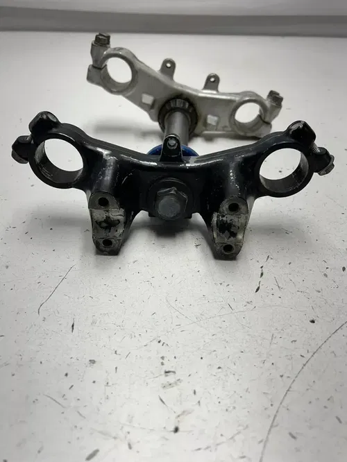 90 1990 Yamaha YZ80 Yz 80 yz80 OEM LOT Triple Clamp Tree Upper Lower Clamps Post