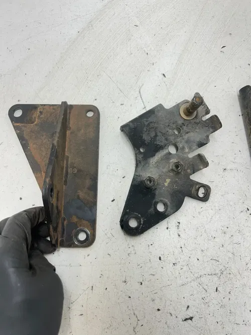 06 2006 Polaris Trail Boss 330 2x4 OEM LOT Mount Support Front Rear Mounts