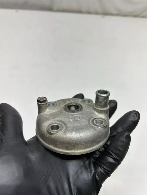 2003 03 Kawasaki KX65 Kx 65 OEM Cylinder Head Cap Dome DAMAGED