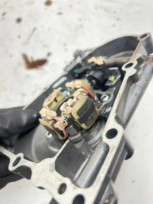 07 2007 Yamaha YZ450F Yz 450 f OEM GOOD! Stator Magneto Ignition Cover Case READ