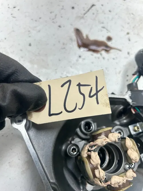 07 2007 Yamaha YZ450F Yz 450 f OEM GOOD! Stator Magneto Ignition Cover Case READ