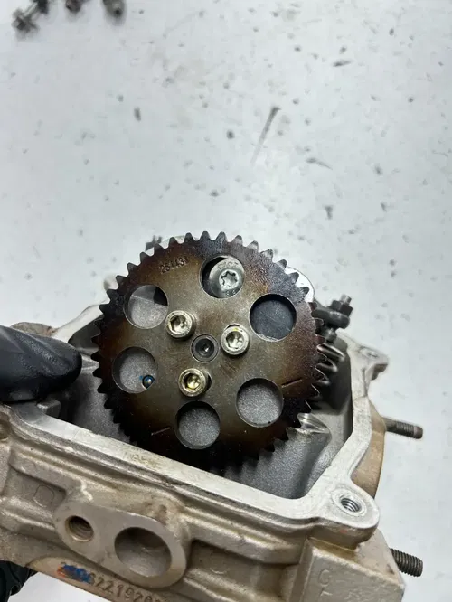 24 2024 Can-Am HD10 Defender Commander OEM Front Rear Cylinder Head Cam Rocker