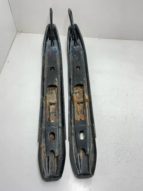 91 1991 Yamaha Venture 480 XL VT480R OEM Skies Ski Steering READ