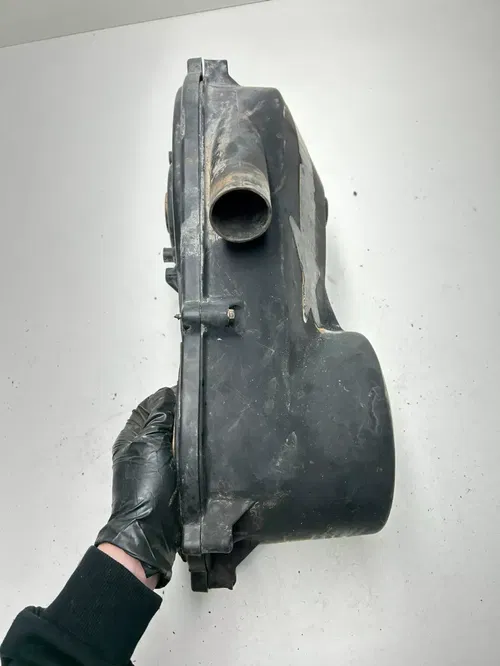 1997 97 Polaris Scrambler 400 4x4 OEM Clutch Housing Cover Guard Tube Intake
