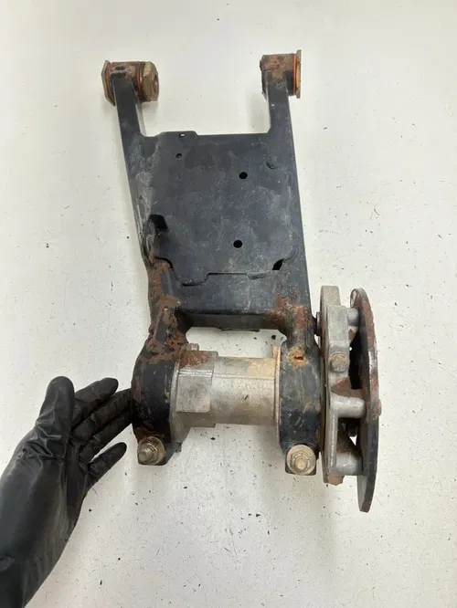 1999 99 Polaris Sport 400 2x4 OEM Swingarm Swing Arm Pivot Axle Carrier