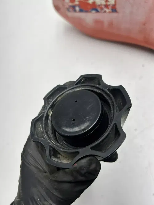 85 1985 Honda XR350R xr 350 r OEM Gas Tank Fuel Cell Cap Mount GOOD THREADS!