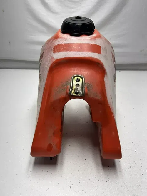 85 1985 Honda XR350R xr 350 r OEM Gas Tank Fuel Cell Cap Mount GOOD THREADS!