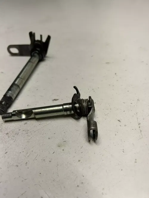 2004 04 Yamaha Yz250f YZ 250 F OEM Shifter Shaft clutch Arm Pivot Spring