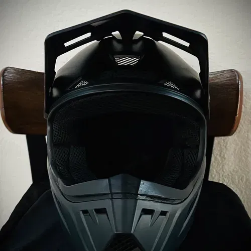 Answer Helmets - Size M