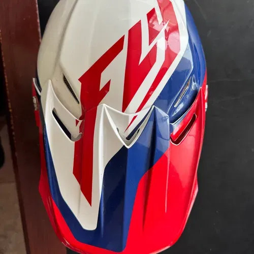 Fly Racing F2