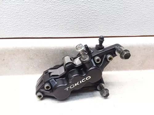 1995 Suzuki GSXR 1100 Right Front Brake Caliper GSXR1100-W PA AP-304