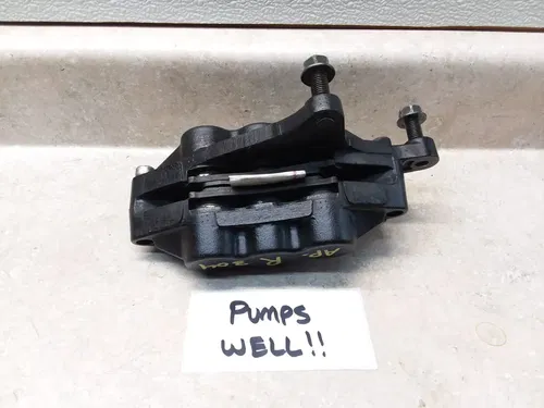 1995 Suzuki GSXR 1100 Right Front Brake Caliper GSXR1100-W PA AP-304