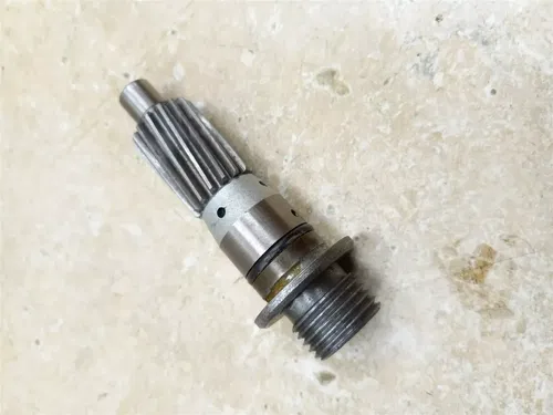 Yamaha LS2 100 Twin Engine Tachometer Gear 1972 PA AP-152