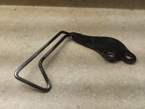 Yamaha 535 XV XV535 Guide Bracket 1996 PA AP-331