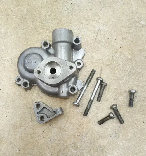 Kawasaki A1 A1-SS A1SS Engine Tach Drive Gear Case Cover 1968 1969 PA AP-156
