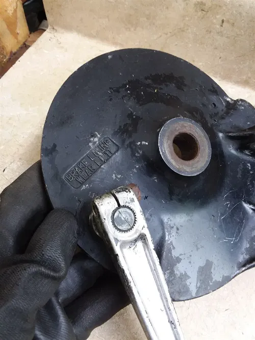 Suzuki RM250 RM370 Rear Wheel Brake Plate 1976 1977 Good Shape RP-9