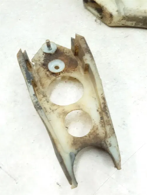 Yamaha 200 IT IT200 Cracked Chain Guides 1984 1985 1986 AP-314