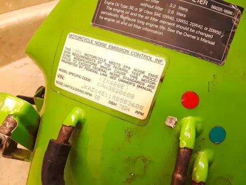 Kawasaki 600 ZX6 NINJA ZX600-E2 Gas Fuel Tank 1994 PA AP-202