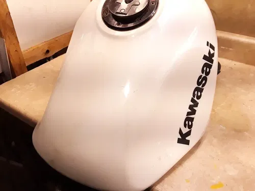 Kawasaki 600 ZX6 NINJA ZX600-E2 Gas Fuel Tank 1994 PA AP-202