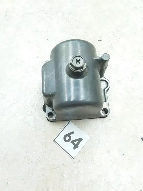 Suzuki GS1100-E-L Carburetor Float Bowl 1980 1981 #64 UO AP-395