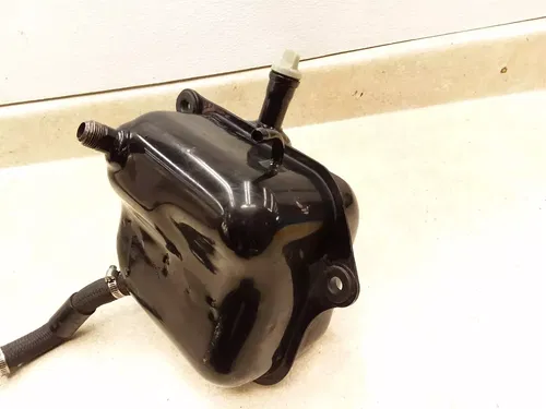 Yamaha 850 TDM TDM850 Oil Tank 1992 AP-211