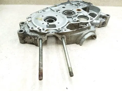 Kawasaki 100 KM KM100 Engine Right Crankcase 1977 1976 AP-242