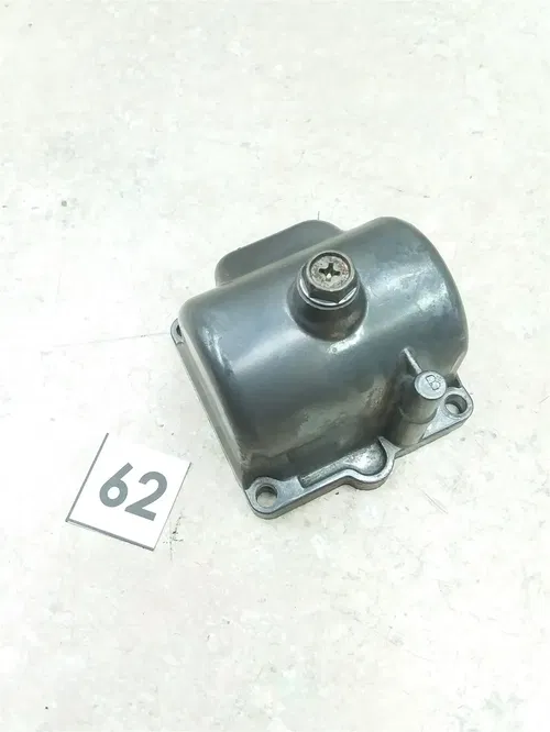 Suzuki GS1100-E-L Carburetor Float Bowl 1980 1981 #62 UO AP-395