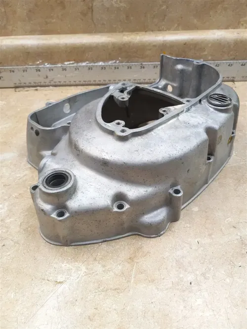 Kawasaki 250 A1 A1-SS A1SS Engine Right Case Cover 1968 1969 PA AP-156