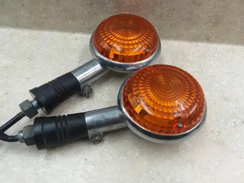 Yamaha 535 XV XV535 OEM Front Turn Signals Set 1996 PA AP-331