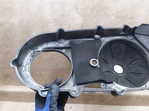 Suzuki AN400 Burgman Engine Outer Case Cover 2003 2004 2005 2006 UO AP-400