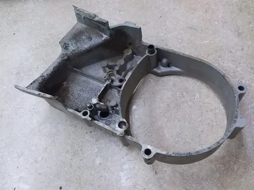 Yamaha 200 CS3-C Scrambler Engine Left Case Cover 1971 PA AP-408