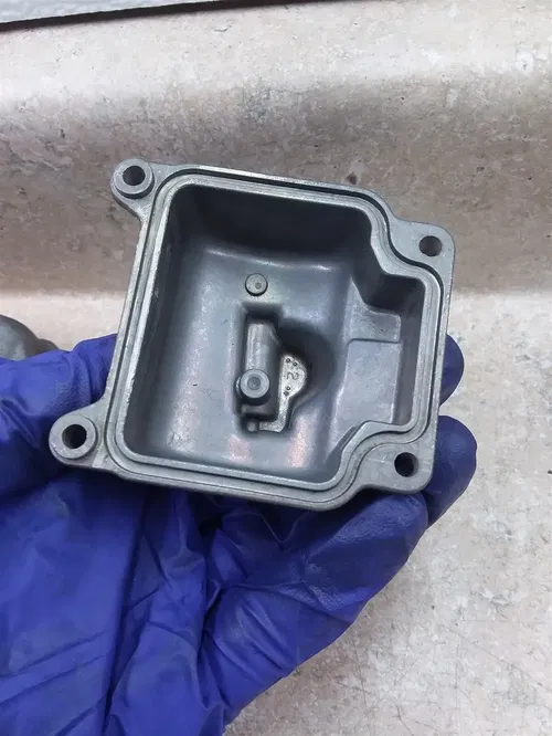 Honda CB650SC Nighthawk Carburetor Right Float Bowl 1983-1985 #40 SA AP-414