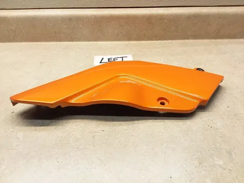 1995 Suzuki GSXR 1100 Left Side Cover GSXR1100-W PA AP-304