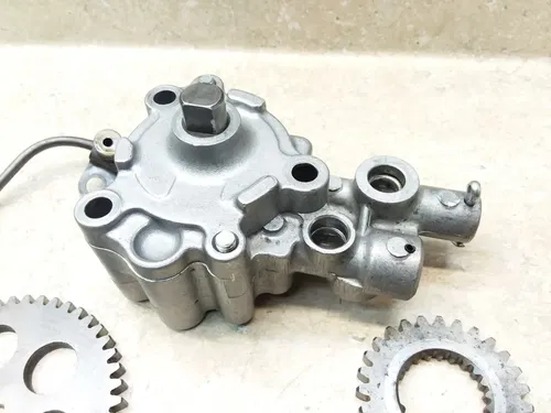 Honda XR600 XR600-R 1985 Engine Oil Pump & Gear Assy PA AP-260