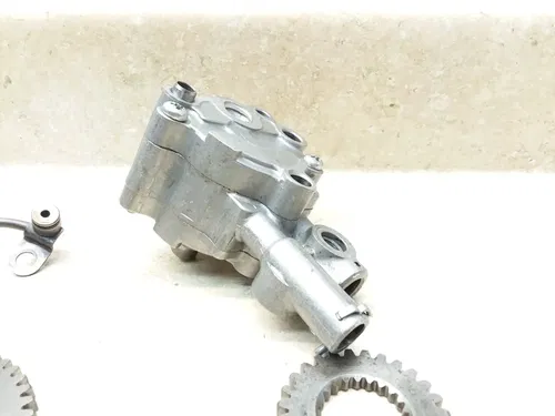 Honda XR600 XR600-R 1985 Engine Oil Pump & Gear Assy PA AP-260