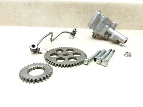 Honda XR600 XR600-R 1985 Engine Oil Pump & Gear Assy PA AP-260