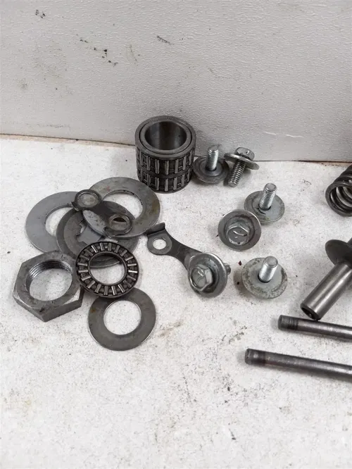 Suzuki 250 RS250 Engine Misc Clutch Springs Bolts Hardware 1980 1981 PA AP-138